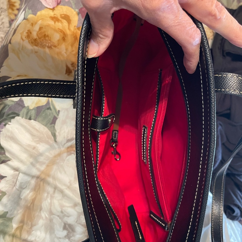 Dooney & Bourke Black Tote with Stitch Detail - Picture 4 of 12